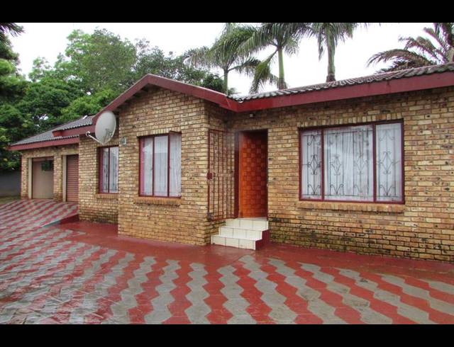 3 BEDROOM HOUSE FOR SALE IN WHITE RIVER EXT 3